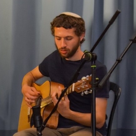 עמית יחיאלי